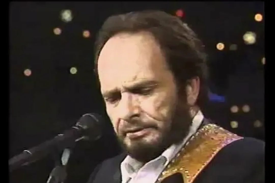 Merle Haggard - Sometimes I Dream - OldiesButGoodies